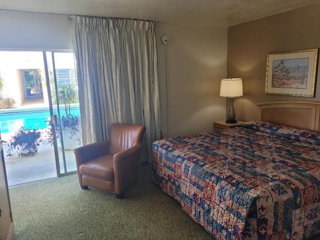 Queens Lodge Motel West Palm Beach Esterno foto